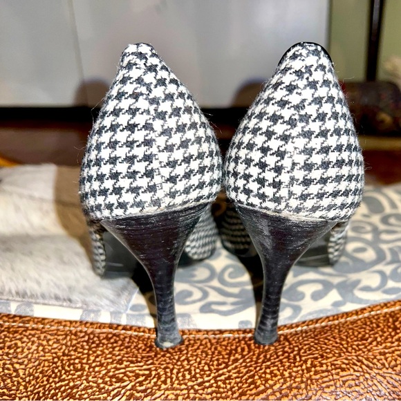 Naughty Monkey | Pump - Picture 4 of 6